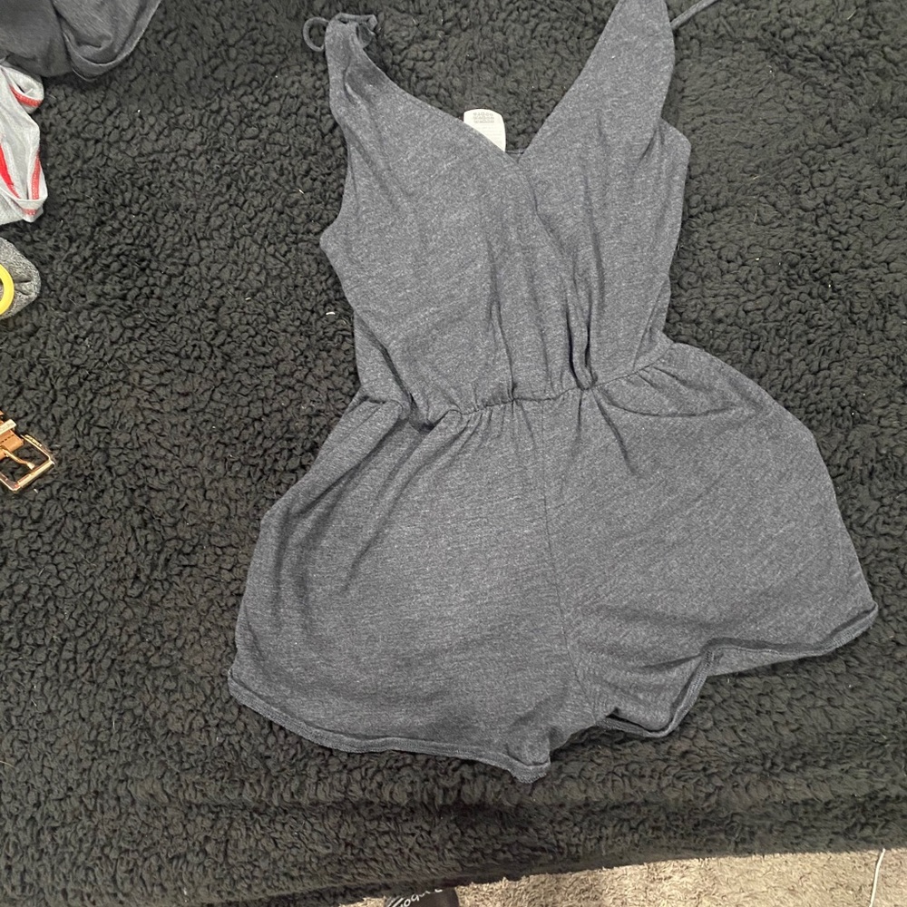 Pink vs romper
